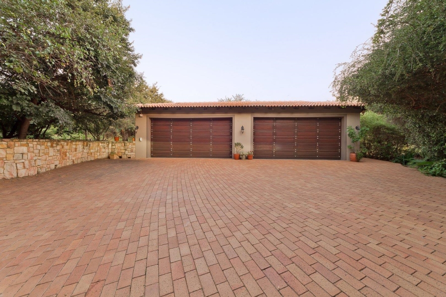 5 Bedroom Property for Sale in Glenferness Gauteng