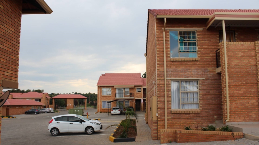 To Let 1 Bedroom Property for Rent in Elardus Park Gauteng