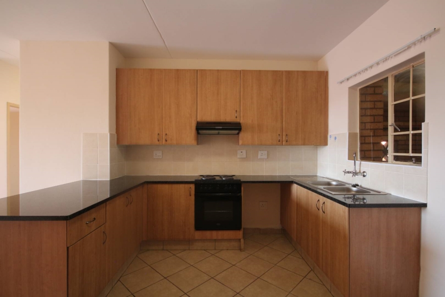 2 Bedroom Property for Sale in Montana Gauteng