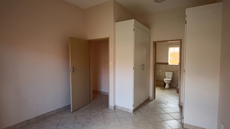To Let 3 Bedroom Property for Rent in Elardus Park Gauteng