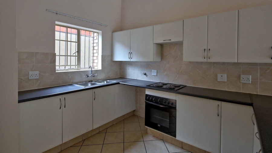To Let 2 Bedroom Property for Rent in Northwold Gauteng