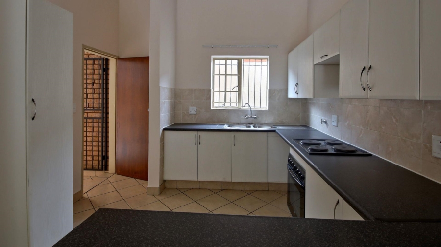 To Let 2 Bedroom Property for Rent in Northwold Gauteng