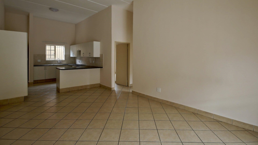 To Let 2 Bedroom Property for Rent in Northwold Gauteng