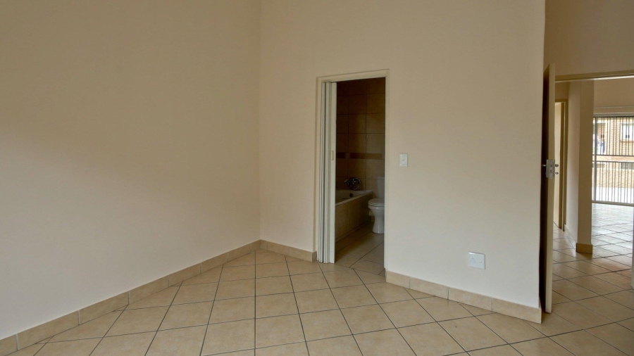 To Let 2 Bedroom Property for Rent in Northwold Gauteng
