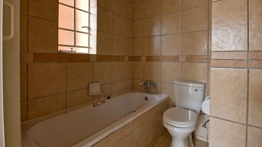 To Let 2 Bedroom Property for Rent in Northwold Gauteng