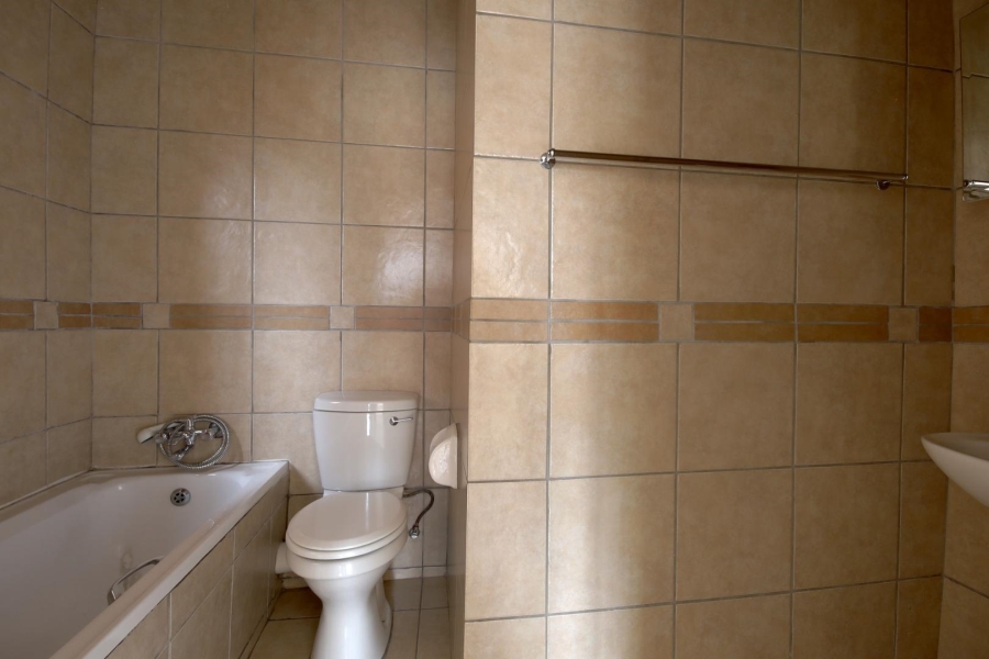 To Let 2 Bedroom Property for Rent in Northwold Gauteng