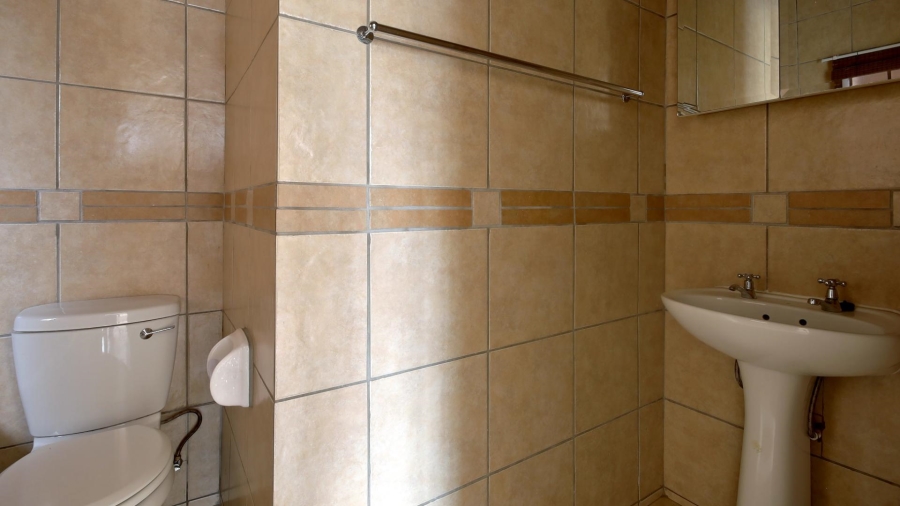 To Let 2 Bedroom Property for Rent in Northwold Gauteng