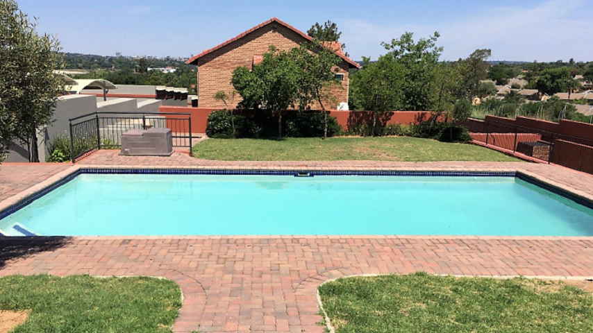 To Let 2 Bedroom Property for Rent in Northwold Gauteng