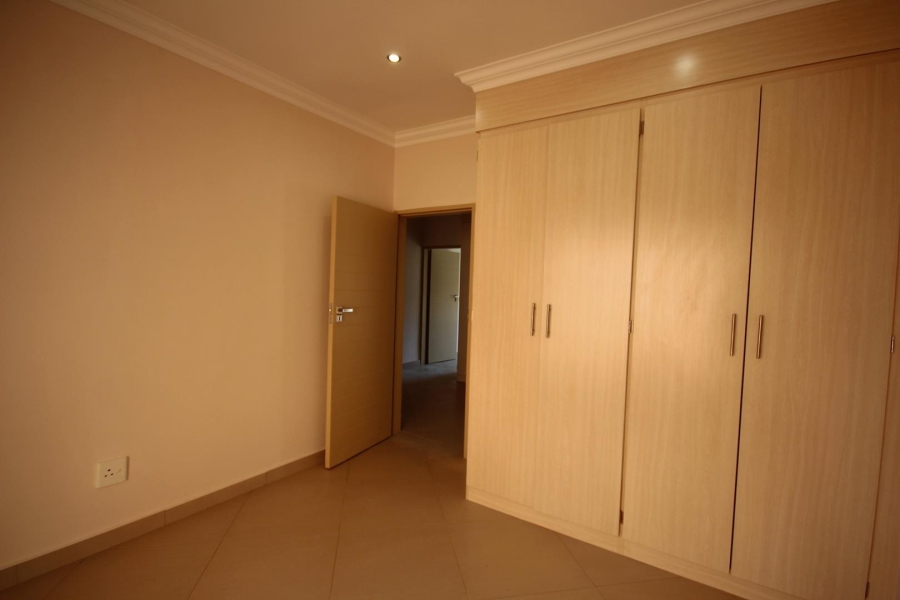 To Let 3 Bedroom Property for Rent in Olympus Gauteng