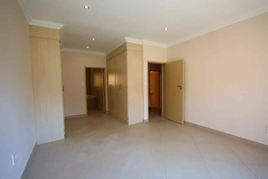 To Let 3 Bedroom Property for Rent in Olympus Gauteng