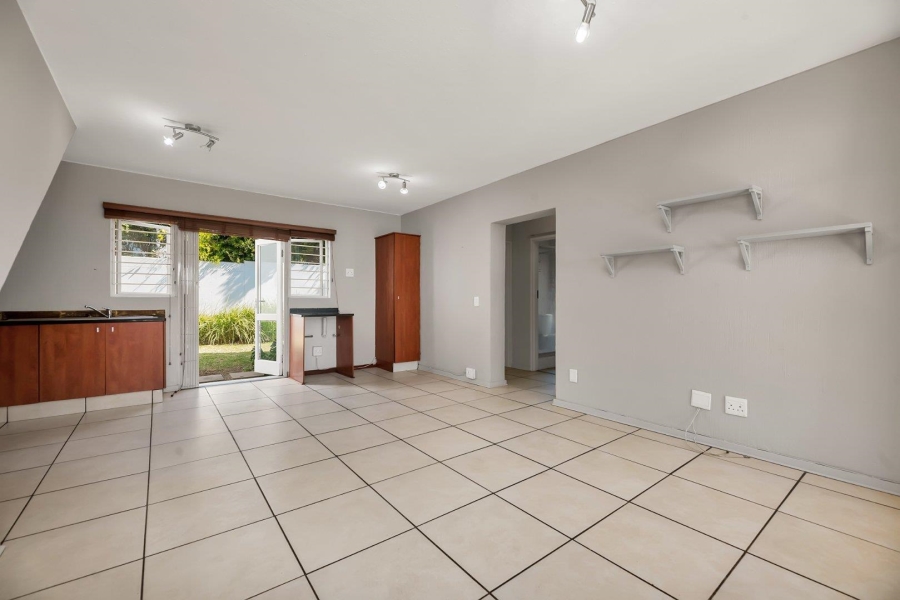2 Bedroom Property for Sale in Broadacres Gauteng
