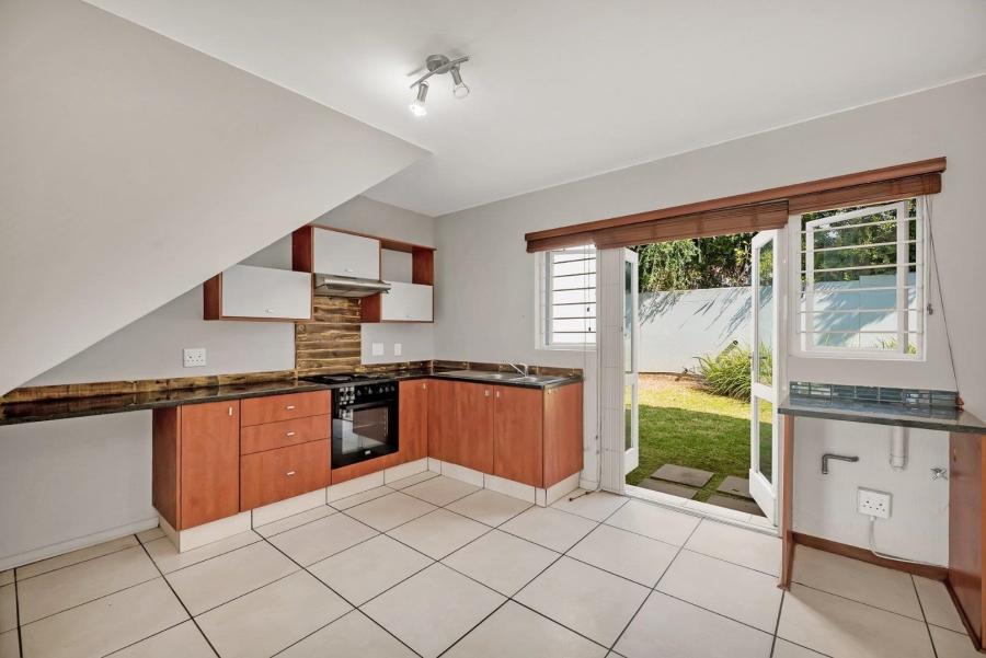 2 Bedroom Property for Sale in Broadacres Gauteng