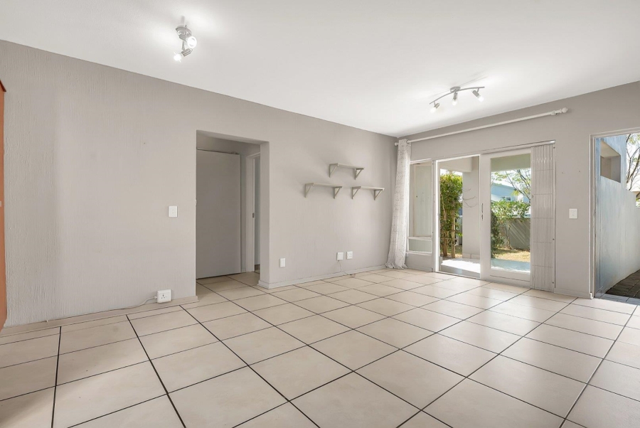 2 Bedroom Property for Sale in Broadacres Gauteng