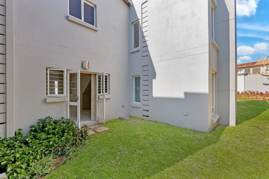 2 Bedroom Property for Sale in Broadacres Gauteng