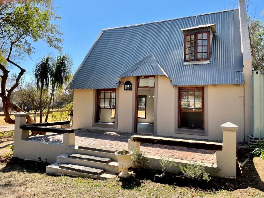 To Let 1 Bedroom Property for Rent in Fourways Gauteng
