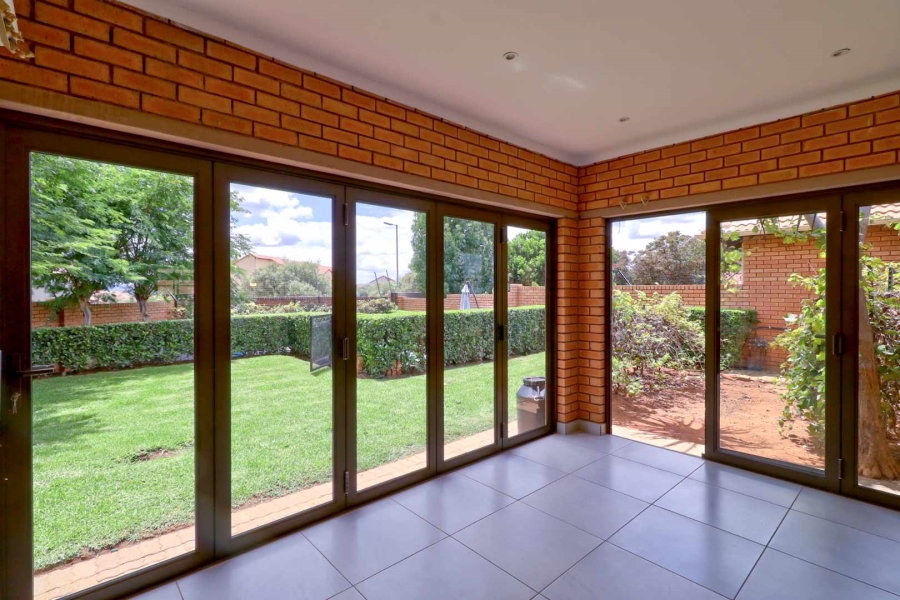 To Let 3 Bedroom Property for Rent in Hazeldean Gauteng