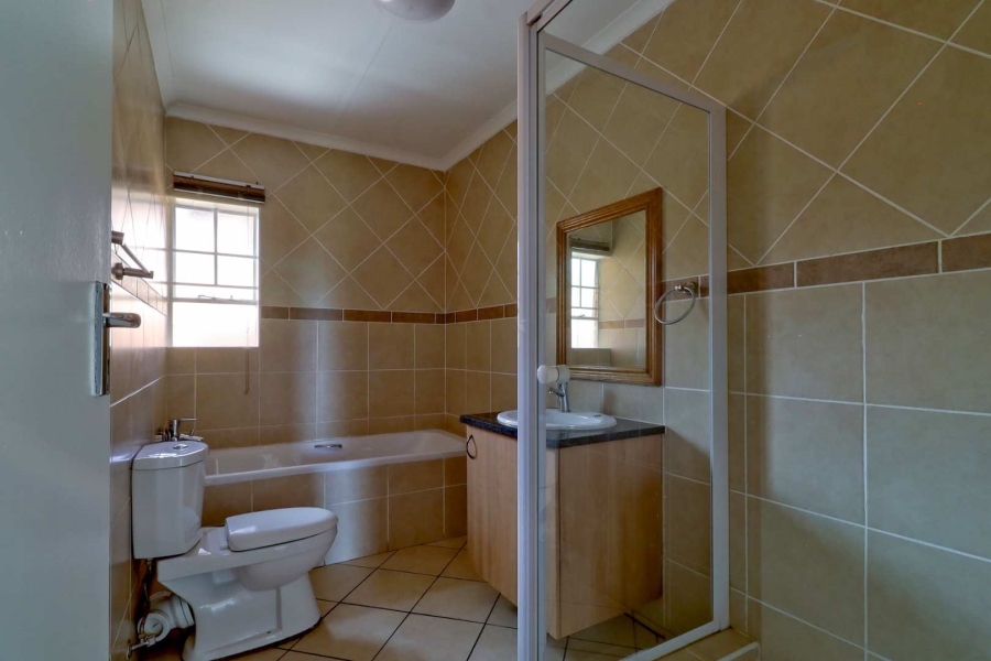 To Let 3 Bedroom Property for Rent in Hazeldean Gauteng