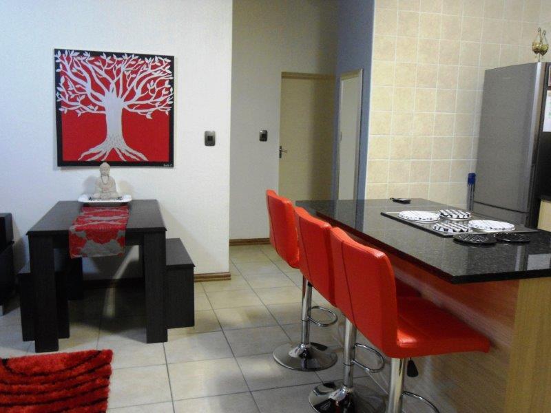 To Let 2 Bedroom Property for Rent in Parkwood Gauteng