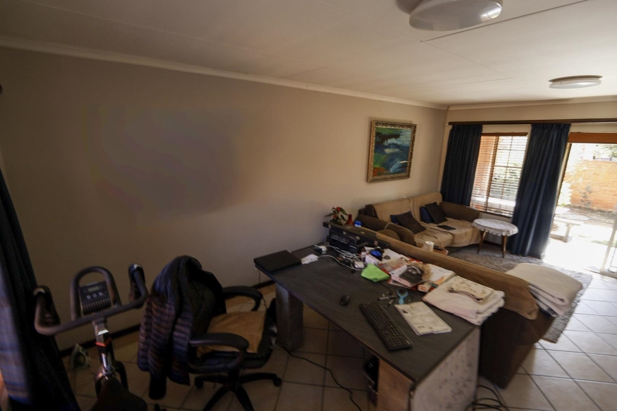 To Let 2 Bedroom Property for Rent in Moreleta Park Gauteng