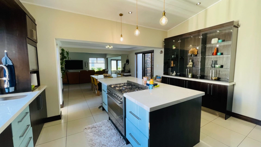 To Let 4 Bedroom Property for Rent in Midlands Estate Gauteng