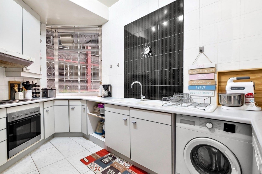 2 Bedroom Property for Sale in Killarney Gauteng