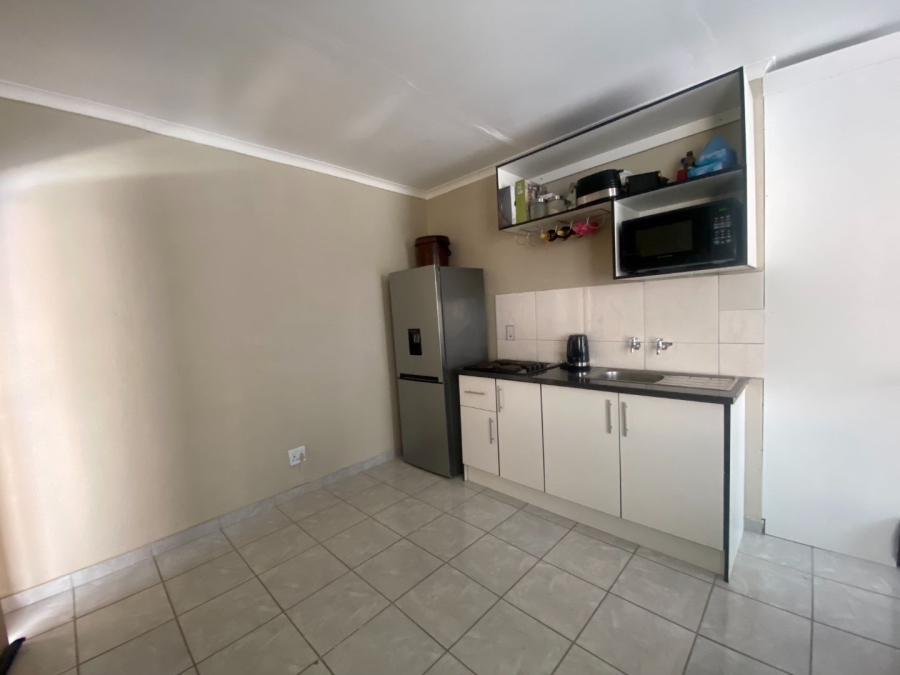 1 Bedroom Property for Sale in Mindalore Gauteng
