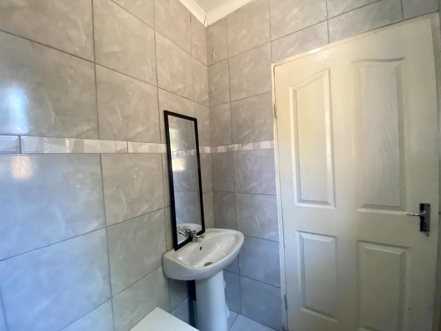 1 Bedroom Property for Sale in Mindalore Gauteng
