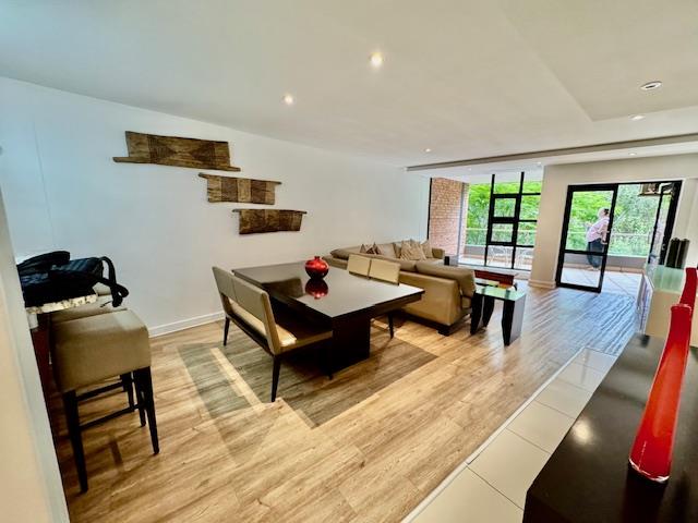 To Let 2 Bedroom Property for Rent in Benmore Gauteng