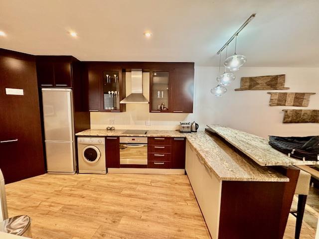 To Let 2 Bedroom Property for Rent in Benmore Gauteng