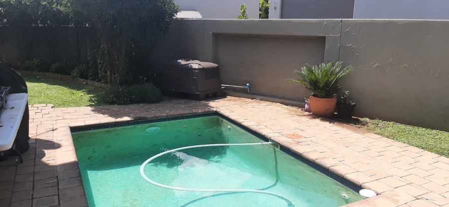 To Let 4 Bedroom Property for Rent in Six Fountains Residential Estate Gauteng