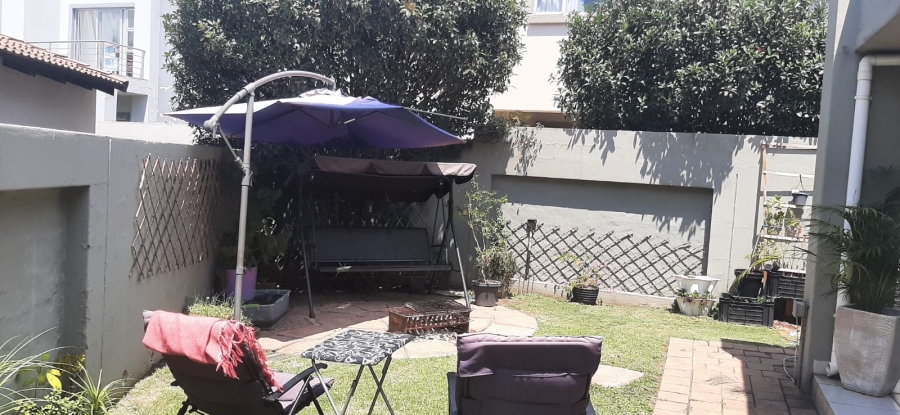 To Let 4 Bedroom Property for Rent in Six Fountains Residential Estate Gauteng