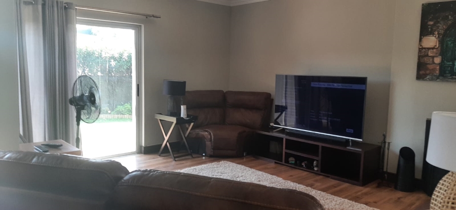 To Let 4 Bedroom Property for Rent in Six Fountains Residential Estate Gauteng