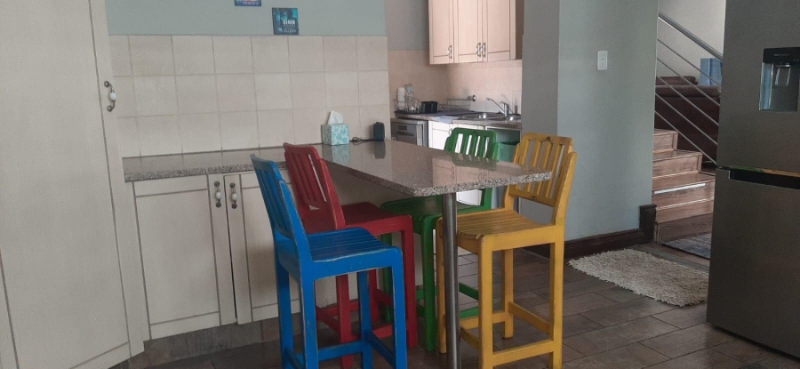 To Let 4 Bedroom Property for Rent in Six Fountains Residential Estate Gauteng