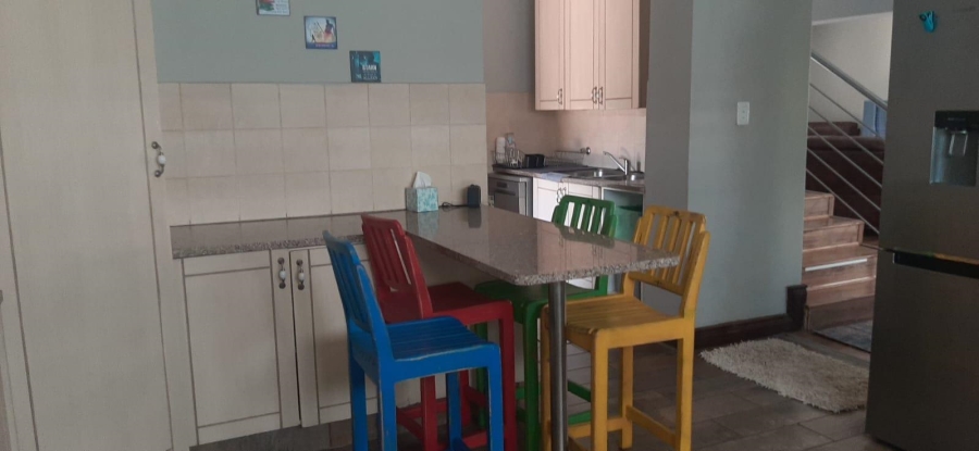 To Let 4 Bedroom Property for Rent in Six Fountains Residential Estate Gauteng