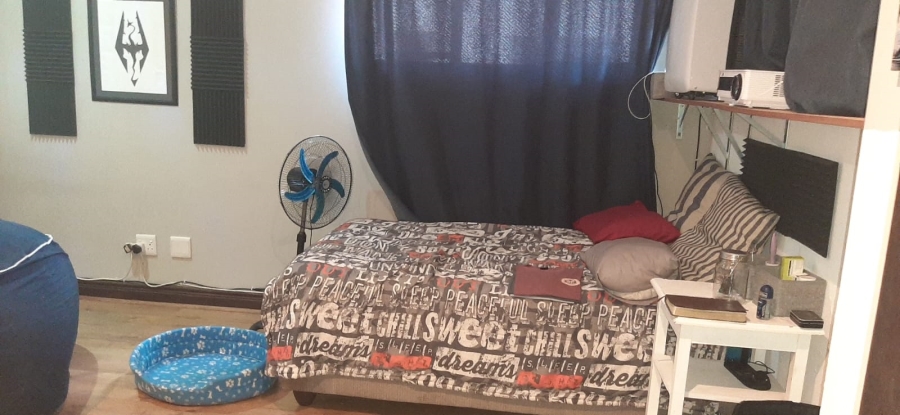 To Let 4 Bedroom Property for Rent in Six Fountains Residential Estate Gauteng