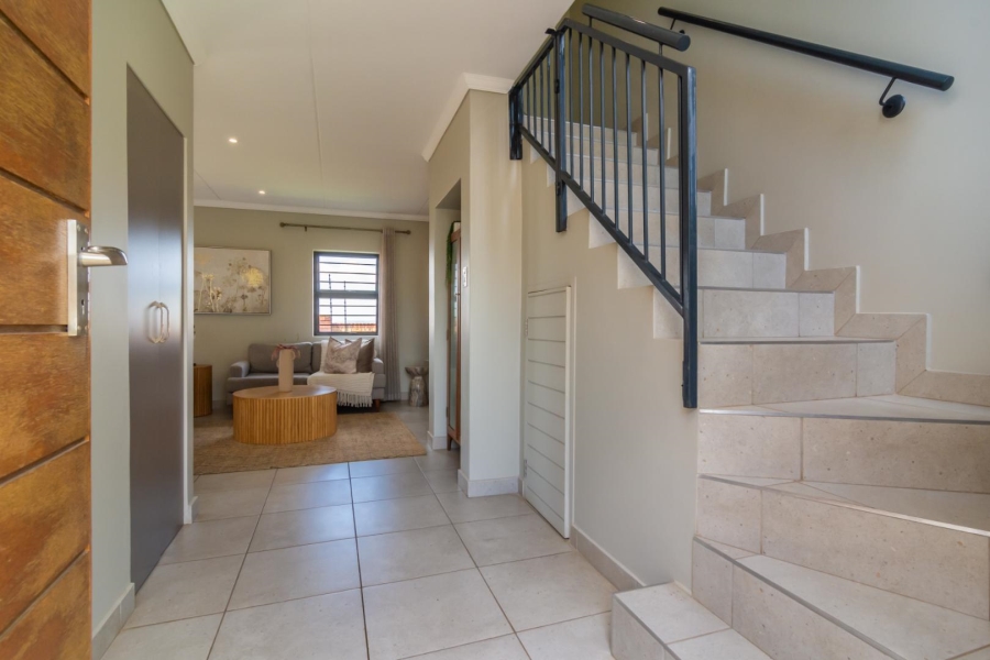 3 Bedroom Property for Sale in Lion Pride Gauteng