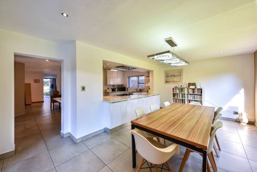 To Let 4 Bedroom Property for Rent in Silver Lakes Golf Estate Gauteng