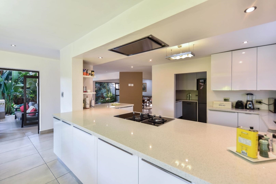 To Let 4 Bedroom Property for Rent in Silver Lakes Golf Estate Gauteng