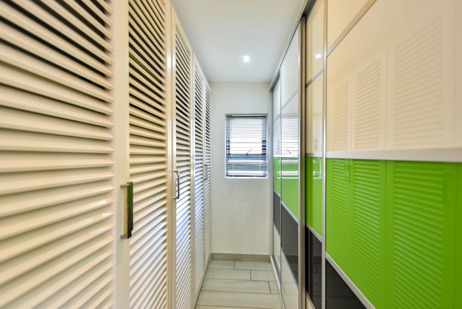 To Let 4 Bedroom Property for Rent in Silver Lakes Golf Estate Gauteng