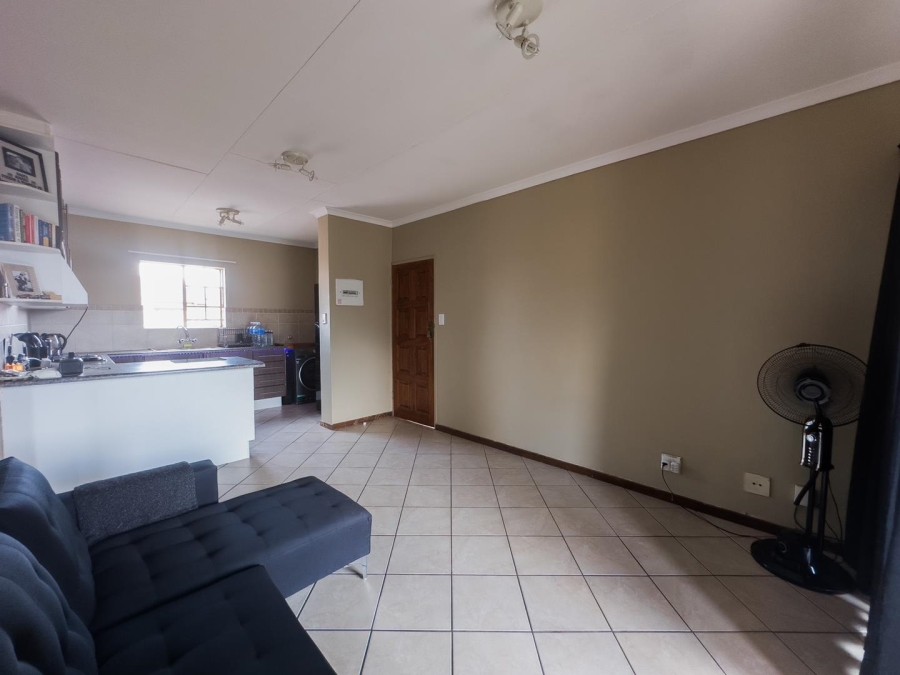 To Let 2 Bedroom Property for Rent in Mooikloof Ridge Gauteng