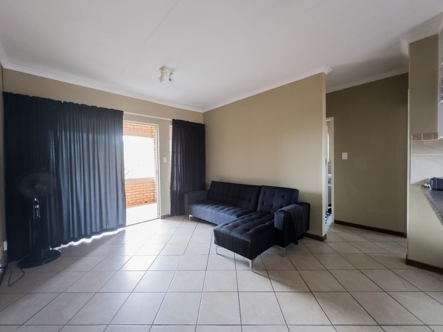 To Let 2 Bedroom Property for Rent in Mooikloof Ridge Gauteng