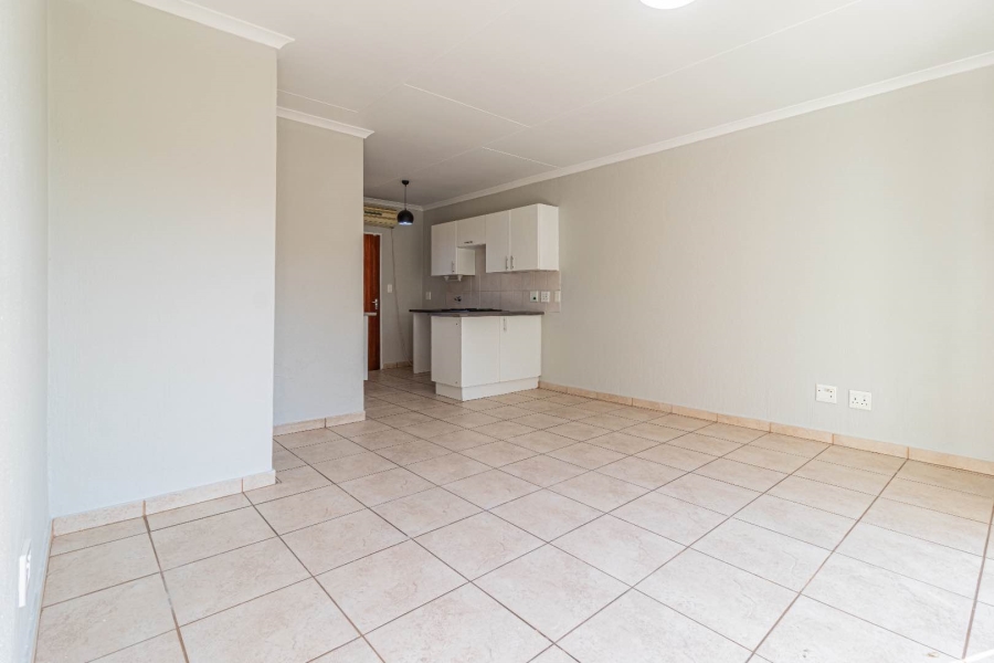 To Let 2 Bedroom Property for Rent in Wilgeheuwel Gauteng