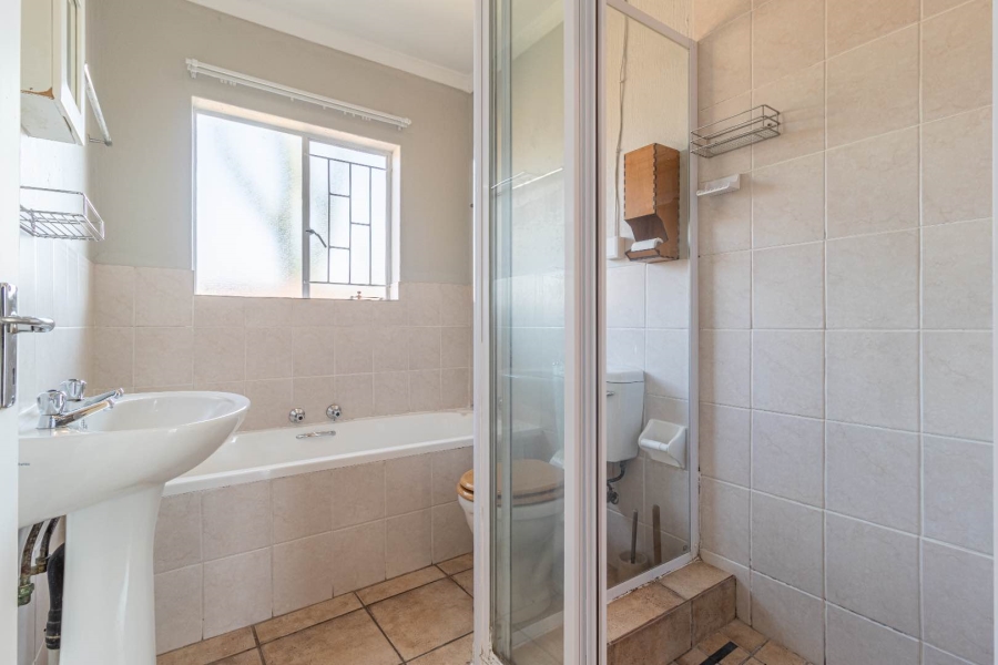 To Let 2 Bedroom Property for Rent in Wilgeheuwel Gauteng