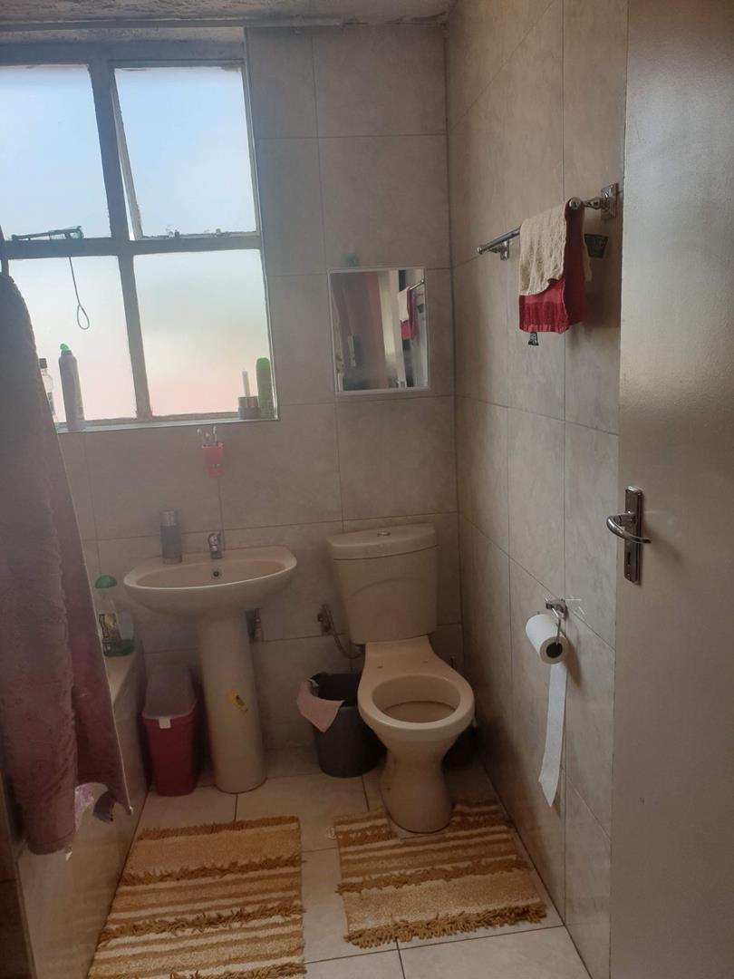 To Let 2 Bedroom Property for Rent in Silverton Gauteng