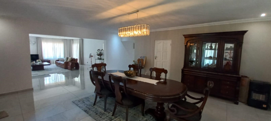 4 Bedroom Property for Sale in Buccleuch Gauteng