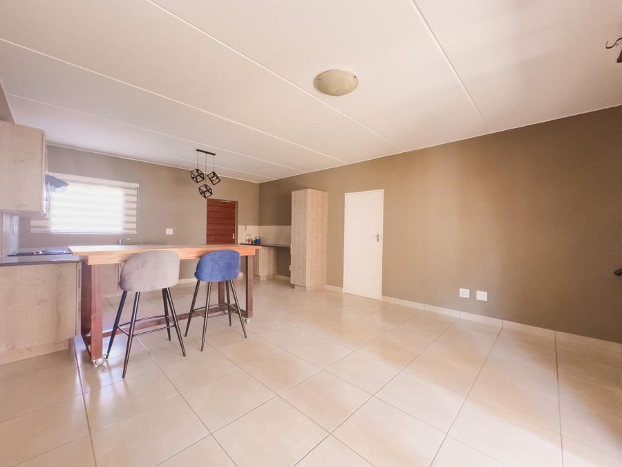 To Let 2 Bedroom Property for Rent in Hazeldean Gauteng
