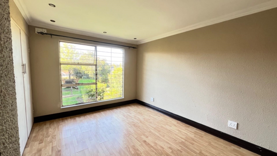 2 Bedroom Property for Sale in Alan Manor Gauteng