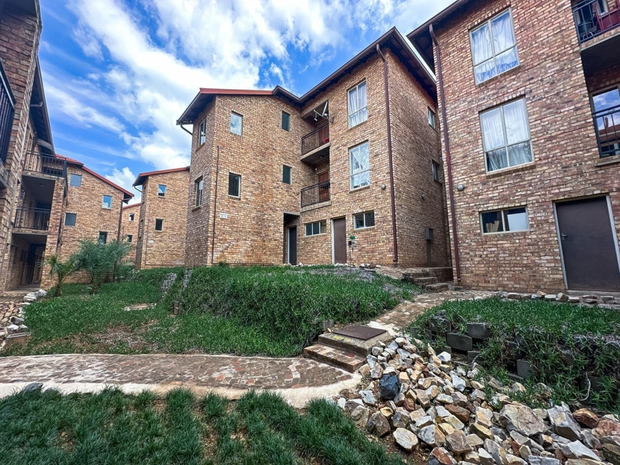 To Let 1 Bedroom Property for Rent in Wapadrand Gauteng