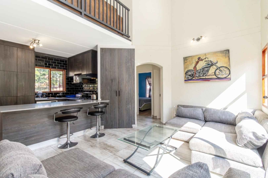 2 Bedroom Property for Sale in Bromhof Gauteng