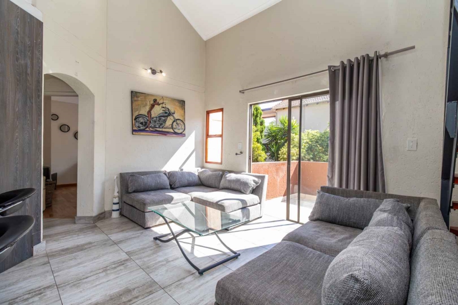 2 Bedroom Property for Sale in Bromhof Gauteng